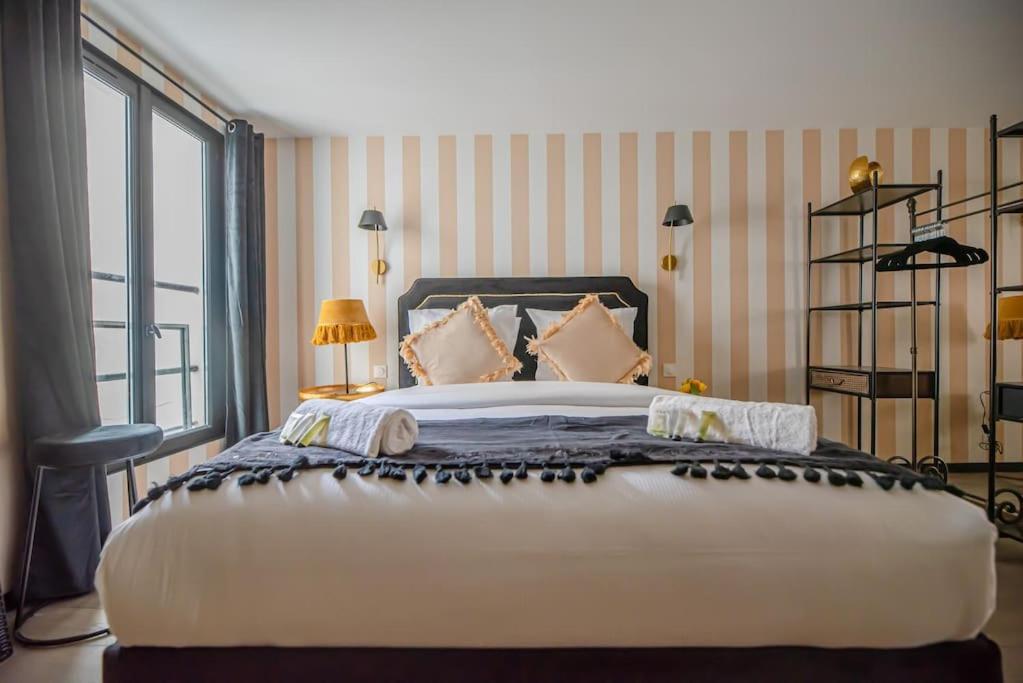 Monsieur Montmartre - Moulin Rouge Residence Paris Phòng bức ảnh